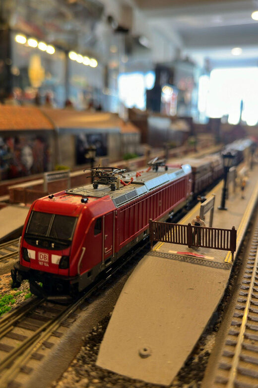 Istanbul: Toy Museum Balat Entrance Ticket - Location and Nearby Attractions