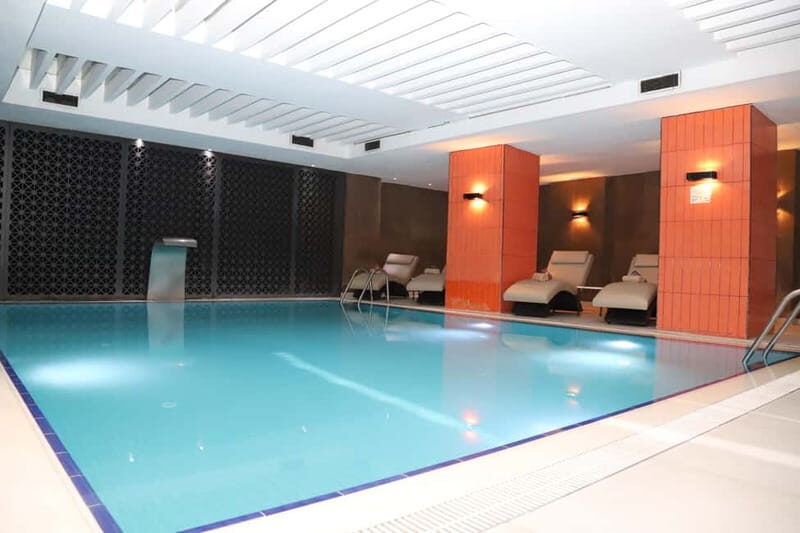 Istanbul: Traditional Turkish Bath With Foam and Oil Massage - What to Expect from Your Turkish Bath Experience