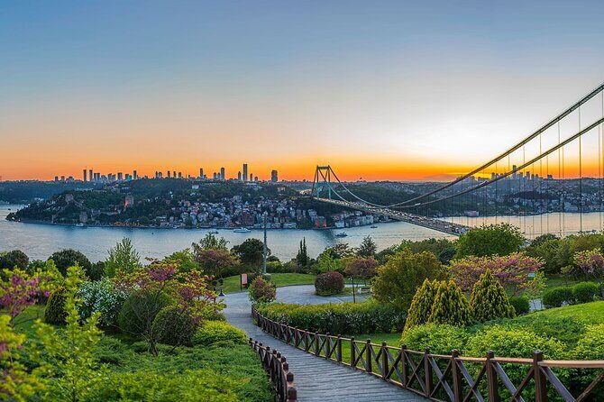 Istanbul Two Continents Tour by Bus & Boat - Key Points