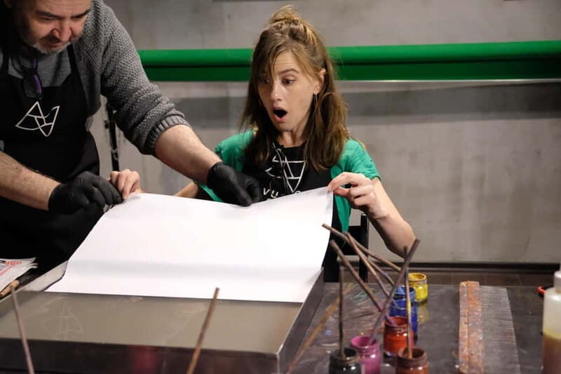 Istanbul: Water Marbling Workshop with Snacks & Drinks - What’s Included and How It Works