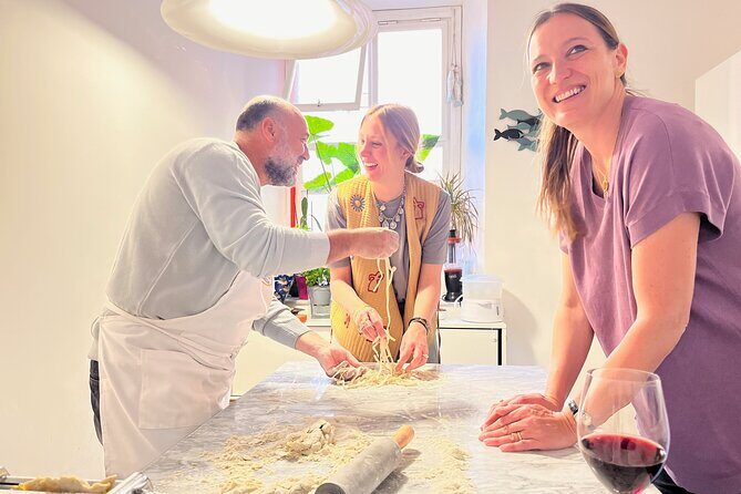 Italian Cooking Class in Rome near Vatican City with Ale & Larry - The Experience in Detail