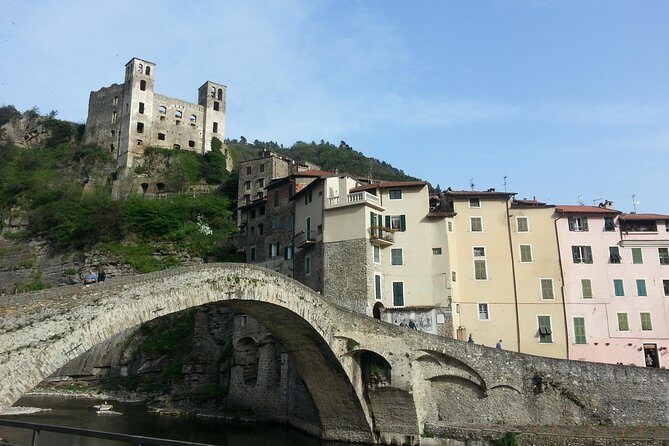 Italian Market and Menton - FAQ