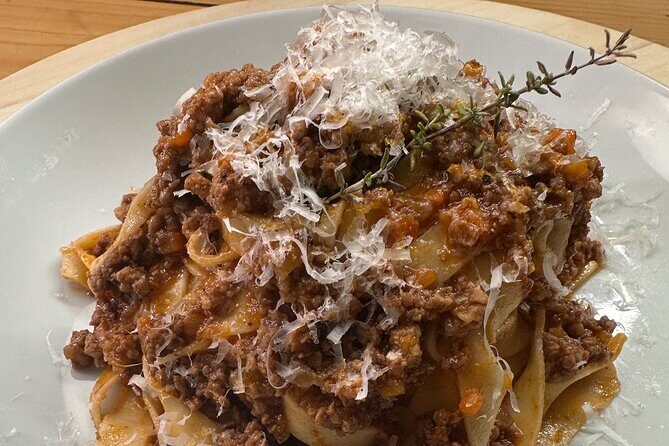 Italian Pasta Workshop With a Top Chef In Barcelona - Who Is This Experience Best For?