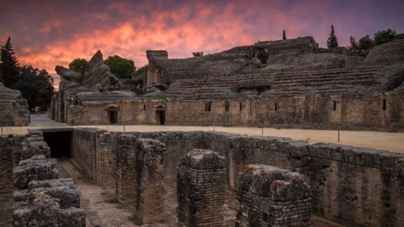 Itálica: 3-Hour City of Emperors Tour from Seville - The Itálica Experience: What to Expect