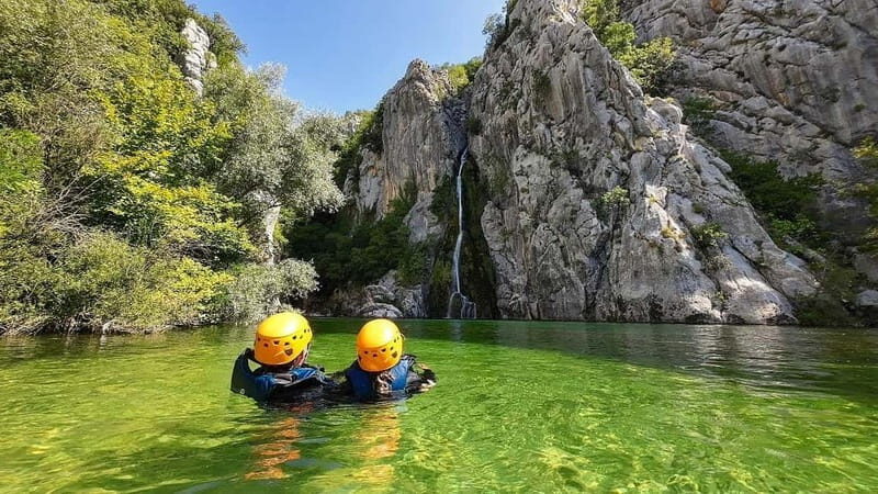 Iz Omisa: Extremni Canyoning na rijeci Cetini/ Free photos - An In-Depth Look at the Canyoning Tour