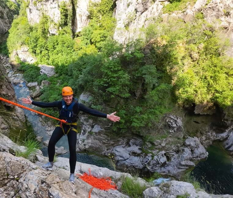 Iz Omisa: Extremni Canyoning na rijeci Cetini/ Free photos - The Review from Adventurers