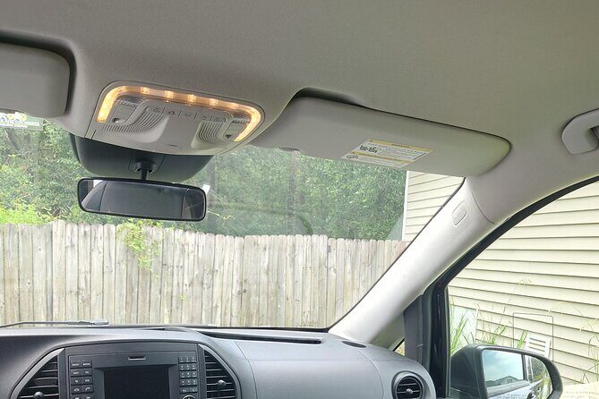 Jacksonville and Savannah Express Shuttle - In-Depth Look at the Jacksonville and Savannah Express Shuttle