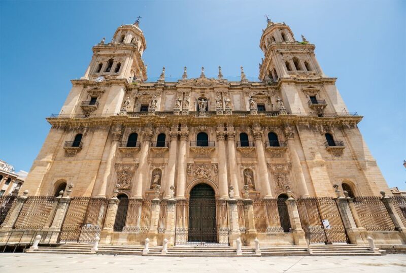 Jaén: 3 hour tour, Cathedral, Arab Baths + Olive oil tasting - FAQ