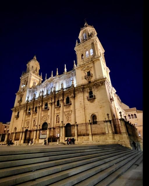 Jaén night tour: legends and mysteries - Key Points