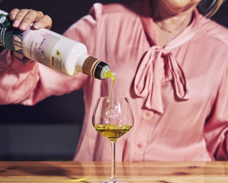 Jaen: Olive oil tour with the 5 senses, grove and tasing - Key Points