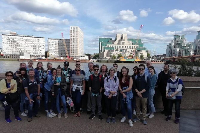 James Bond Coach Tour of London - The Transportation and Group Size