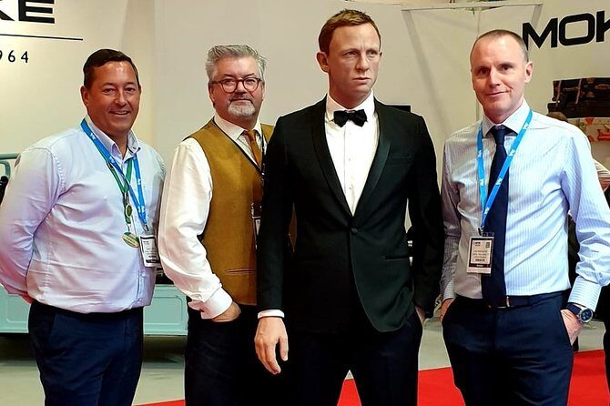 James Bond Ultimate Spy Taxi Tour - Who is this tour for?