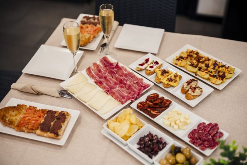 Jamon & Tapas Tasting Experience near Sagrada Familia - Who Will Enjoy This Experience?