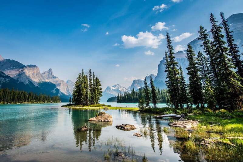 Jasper: Maligne Valley Wildlife & Spirit Island Cruise - Setting the Scene: What the Tour Offers