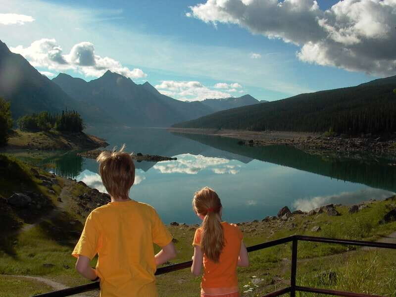 Jasper: Maligne Valley Wildlife & Spirit Island Cruise - Who Will Love This Tour?