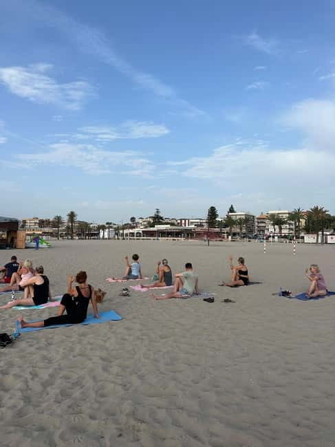 Jávea: Beach Yoga Class at Playa de L'Arenal (In English) - Key Points