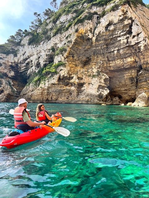 Jávea: Cala Portixol Kayak Tour with Snorkel & Cliff Jumping - Who Should Consider This Tour?
