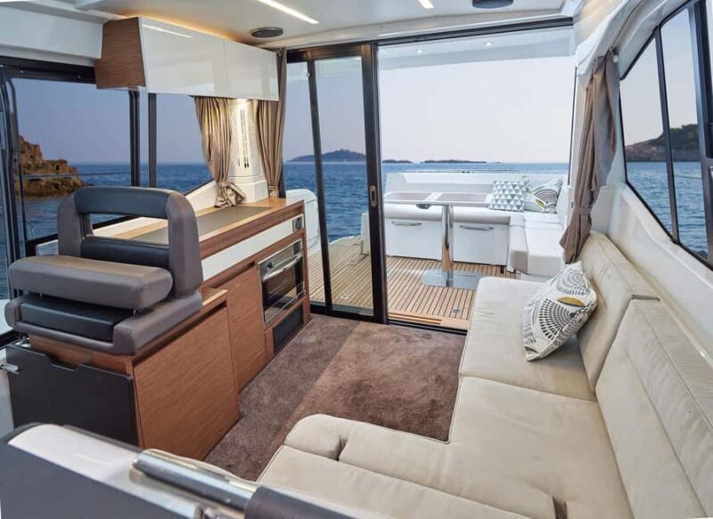 Jeanneau NC33 - Luxury Yacht Charter to Blue Lagoon - Who Will Love This Tour?