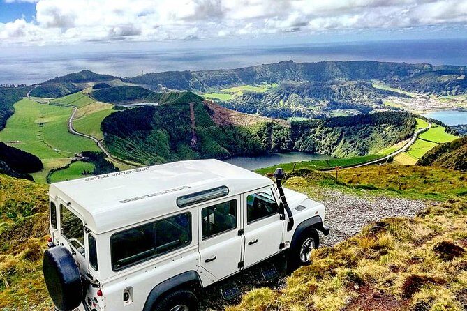 Jeep Tour Full Day Sete Cidades & Lagoa do Fogo with lunch and drinks included. - The Value for Money