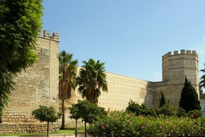 Jerez Walking Tour with Alcazar and Cathedral Entrance - The Guides: Knowledge and Engagement