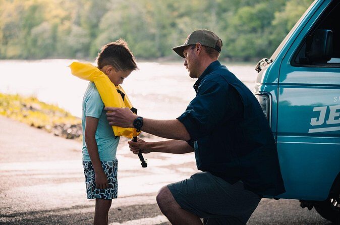 Jet Boat Adventure in the Smoky Mountains Dam Tour - FAQ