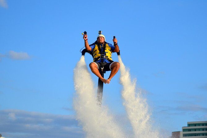 Jet Pack flight experience in Cancun. Challenge yourself to do it now. - What Is the Jet Pack Flight Experience in Cancun?