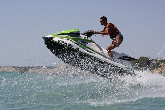Jet Ski Algarve, Armação de Pêra - What to Expect from the Jet Ski Experience