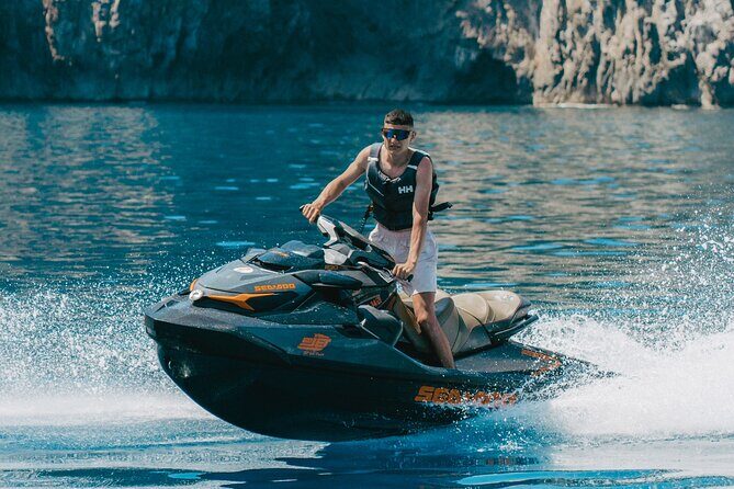 Jet Ski Rental In Alcudia - Key Points