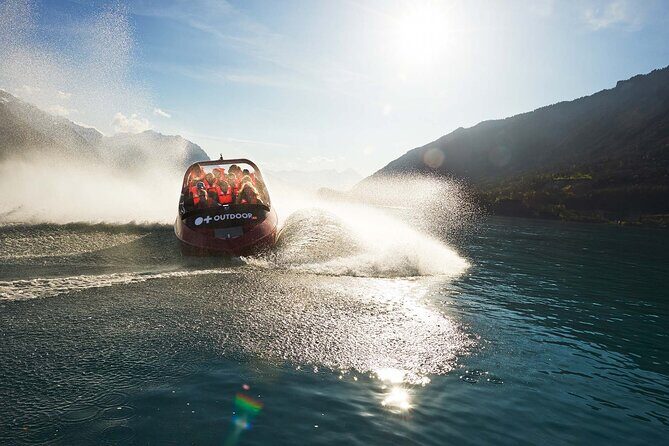 Jetboat Interlaken - The Thrill and the Scenic Vantage Point