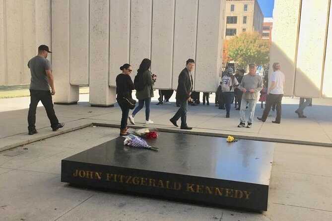 JFK Assassination and Museum Tour with Lee Harvey Oswald Rooming House - The Transport and Group Dynamics