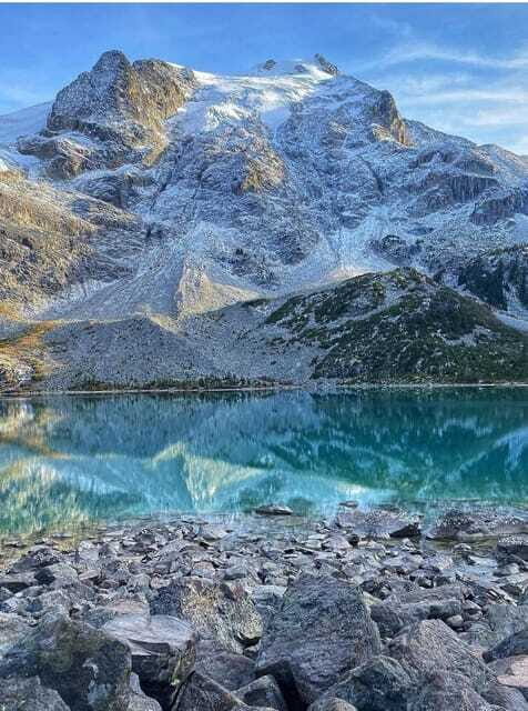 Joffre Lakes/ Hiking Day Trip - The Value and Price