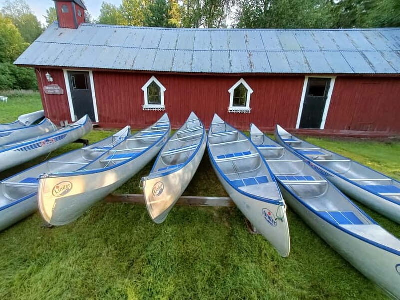 Johannisholm: Guided Canoe Tour on Lake Venjanssjön - What Makes This Canoe Tour Stand Out