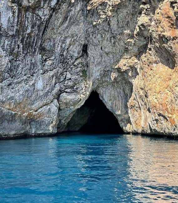 Join us for a 1-hour boat trip to explore the amazing caves of Salento - FAQ