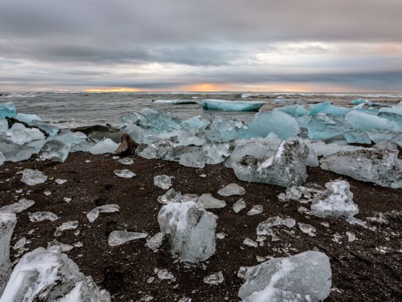 Jökulsárlón Floating Glacier & Diamond Beach Day Tour - FAQ