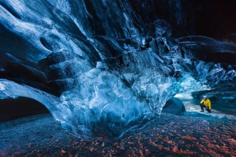 Jökulsárlón: Ice Cave and Glacier Hike Tour by Super Jeep - Exploring Iceland’s Glacier Landscape