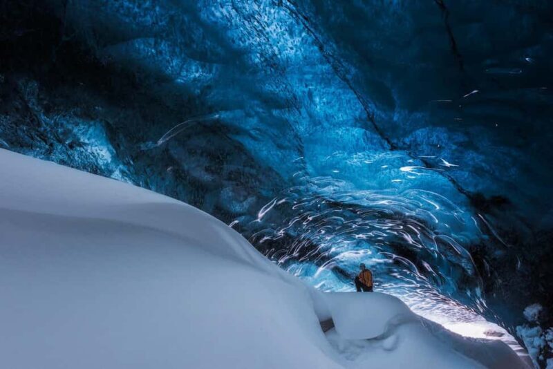 Jökulsárlón: Ice Cave and Glacier Hike Tour by Super Jeep - Timing and Duration: What’s Really Included?