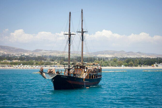 Jolly Roger | Pirates Adventure Cruise - What is the Jolly Roger Pirates Adventure Cruise?