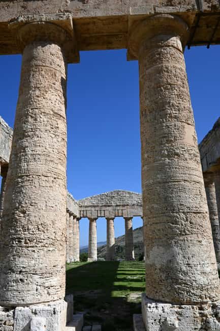 Journey through History and Tradition: From Segesta to Erice - Key Points