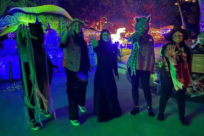 Jurassic Haunt at Dinosaur World - The experience at Dinosaur World during Halloween
