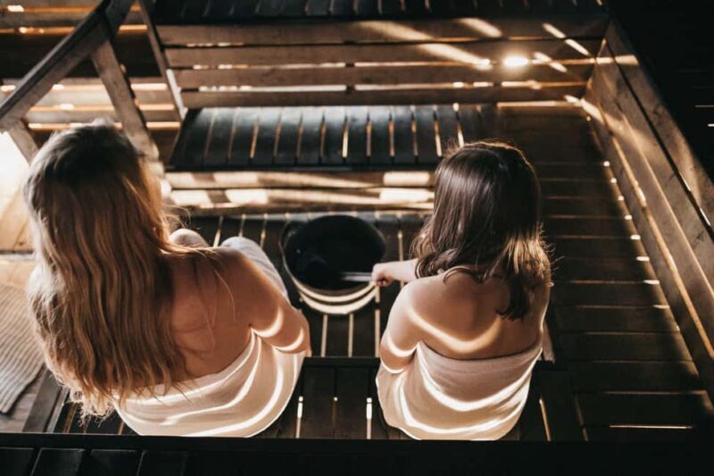 Jyvaskyla: Ice Dipping and Sauna with a Finn - Key Points