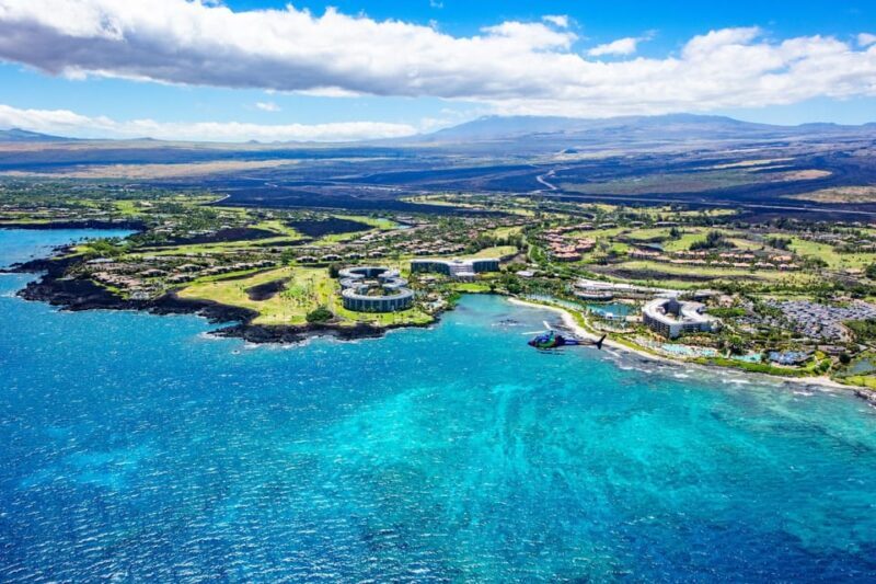 Kailua-Kona: Kohala, Volcanoes and Waterfall Helicopter Tour - A Close Look at the Experience