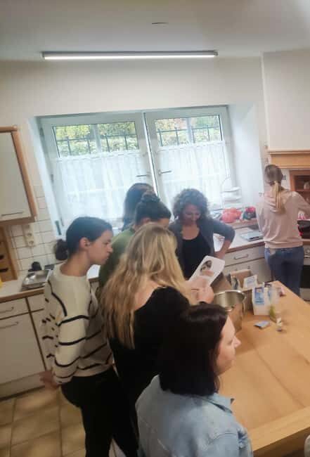 Kaiserschmarrn baking course and mill tour in St. Peter in der Au - FAQ