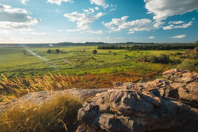 Kakadu National Park Cultural Experience + Scenic Flight - FAQ