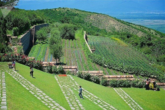 Kakheti: Sighnaghi city of love, Bodbe, Corporation Kindzmarauli - Transportation, Group Size, and Price