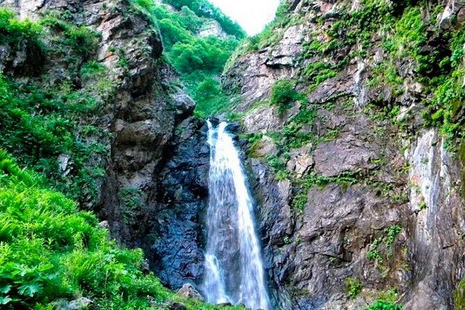 Kakheti: Signagi + Bodbe Monastery + Gurgeniani Waterfall - What to Expect from the Tour