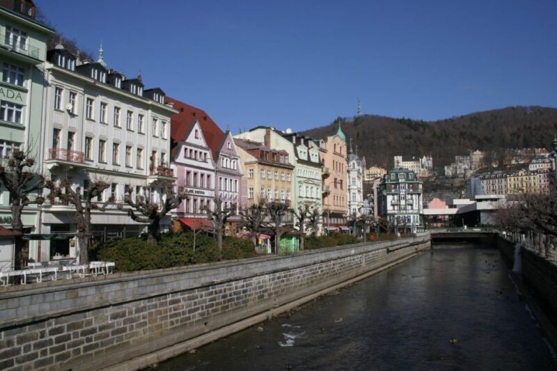 Karlovy Vary & Marianske Lazne Tour from Prague with Lunch - FAQs