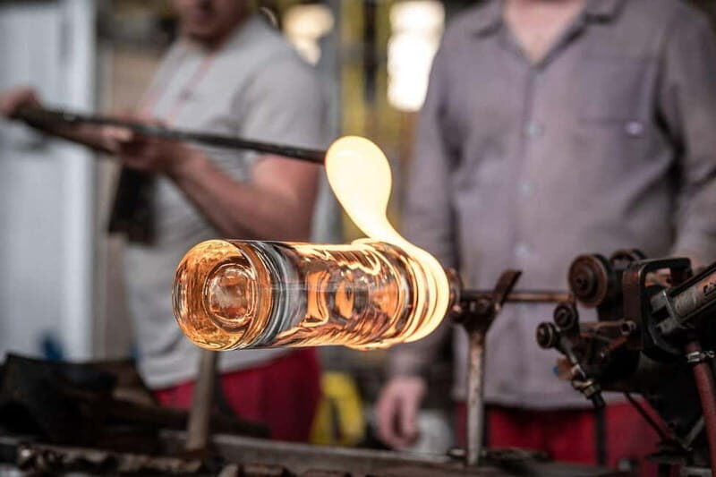 Karlovy Vary: Moser Glassworks Tour with Museum Entry - Practical Tips for Visiting