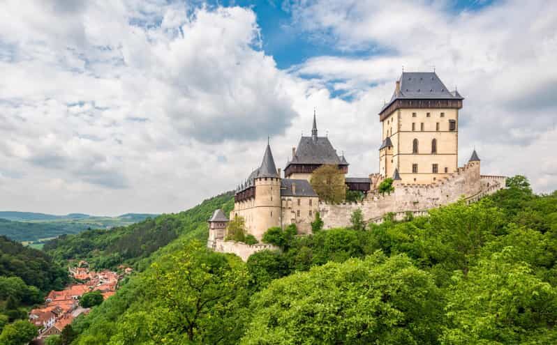 Karlstejn Castle and Czech Grand Canyon Tour (semi)private - FAQ