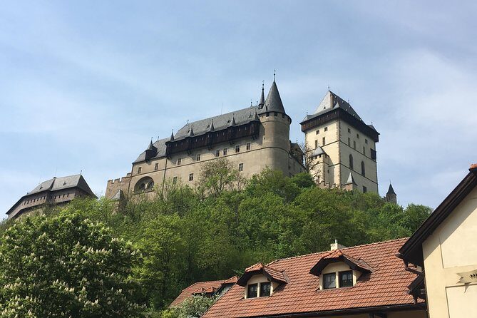 Karlstejn Castle - Half Day Coach Tour From Prague - FAQ