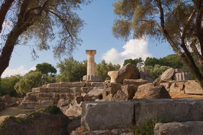 Katakolon and Olympia Shore Excursion (4 seated car) - Key Points